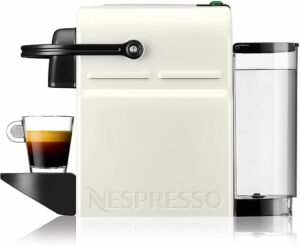 Préparation étape par étape du café avec le Nespresso Krups