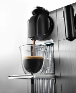 Notre avis sur la machine à café DeLonghi Nespresso Lattissima Pro